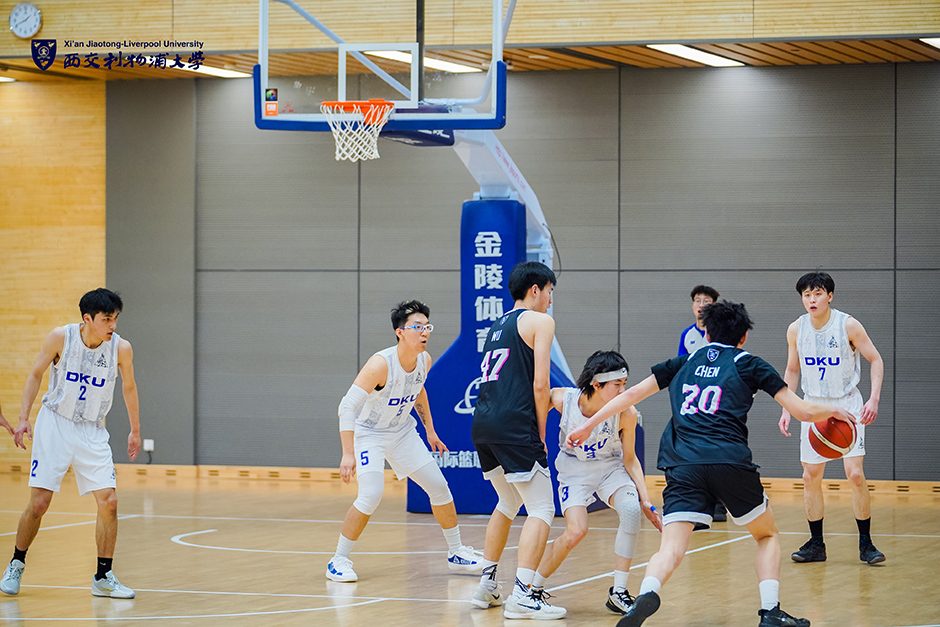 杰伦·布朗：沃尔什打得很好，但他得保持谦逊继续干脏活累活