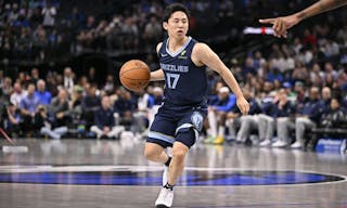 中超赛报：上海申花客场击败广州队,